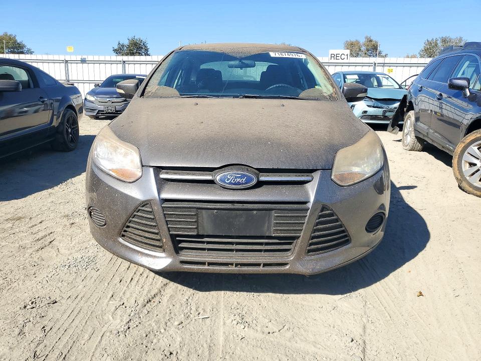 2014 Ford Focus მანქანა იყიდება აუქციონზე, vin: 1FADP3F20EL123851, აუქციონის ნომერი: 71874976