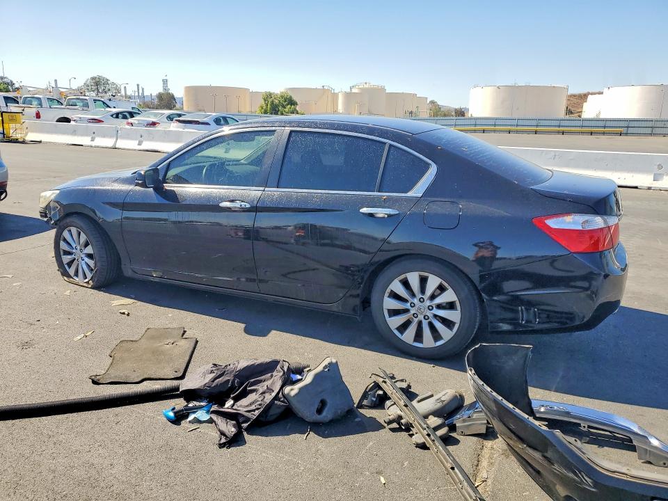 2015 Honda Accord მანქანა იყიდება აუქციონზე, vin: 1HGCR2F78FA220008, აუქციონის ნომერი: 71495256