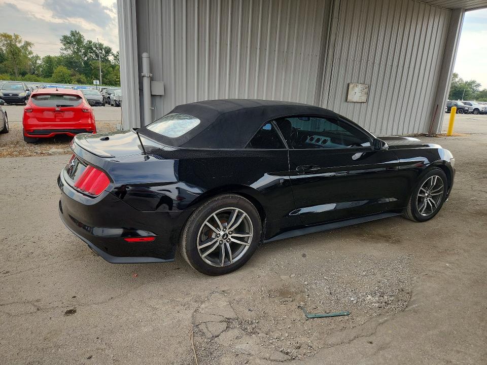 71218926 :رقم المزاد ، 1FATP8UH1G5275032 vin ، 2016 Ford Mustang مزاد بيع