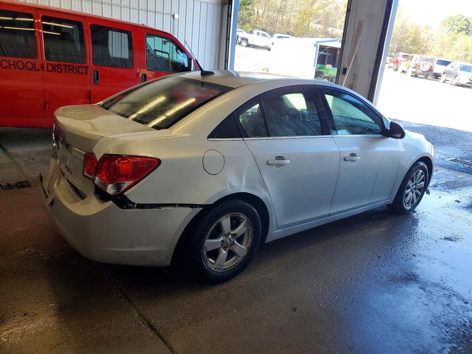 72158186 :رقم المزاد ، 1G1PD5SH4B7295139 vin ، 2011 Chevrolet Cruze مزاد بيع