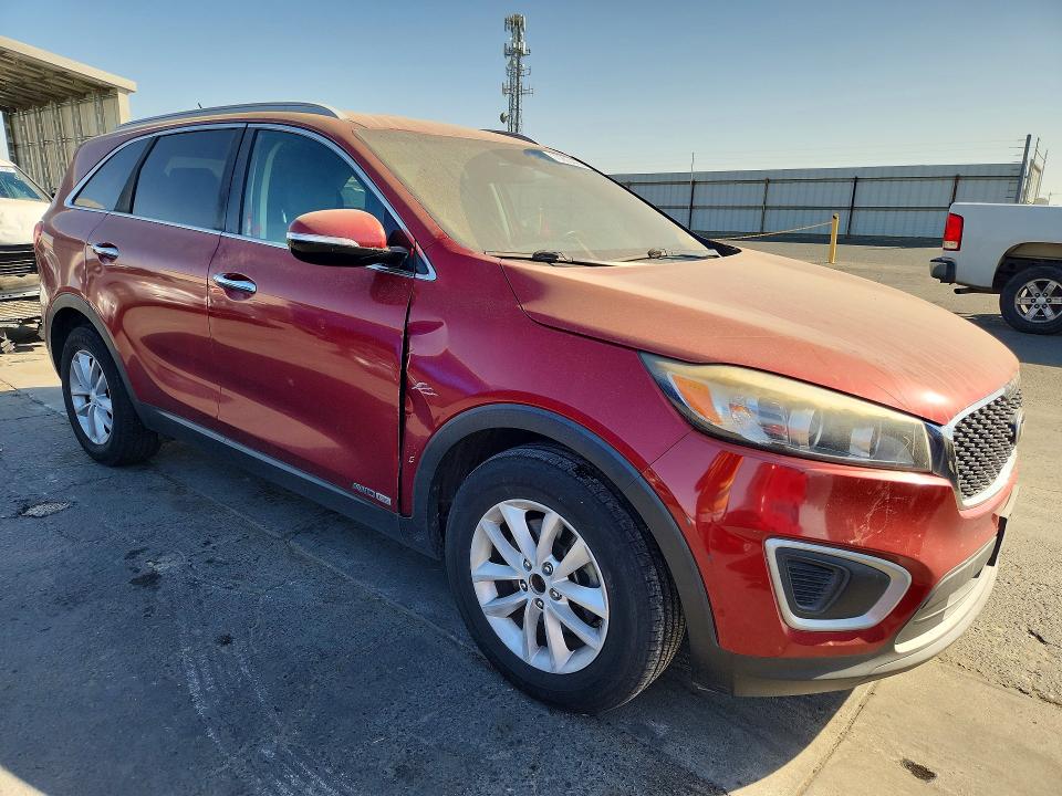 2016 Kia Sorento მანქანა იყიდება აუქციონზე, vin: 5XYPGDA53GG176234, აუქციონის ნომერი: 70903446