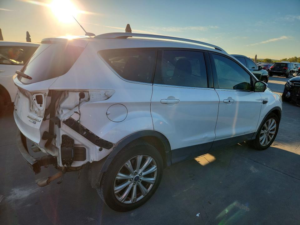 Продажа на аукционе авто 2017 Ford Escape, vin: 1FMCU9J92HUD21296, номер лота: 73323496