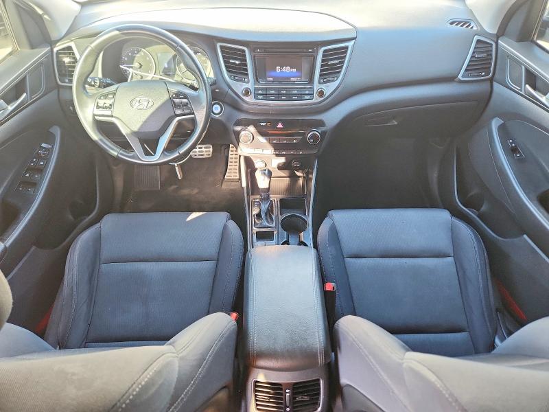 2017 Hyundai Tucson მანქანა იყიდება აუქციონზე, vin: KM8J33A21HU550448, აუქციონის ნომერი: 71949096