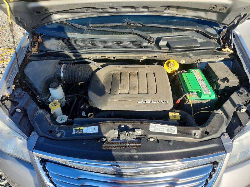 72145336 :رقم المزاد ، 2C4RC1BG9ER442285 vin ، 2014 Chrysler Town & Country مزاد بيع