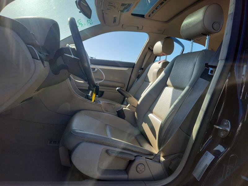 71480026 :رقم المزاد ، WAULC68E52A163275 vin ، 2002 Audi A4 مزاد بيع