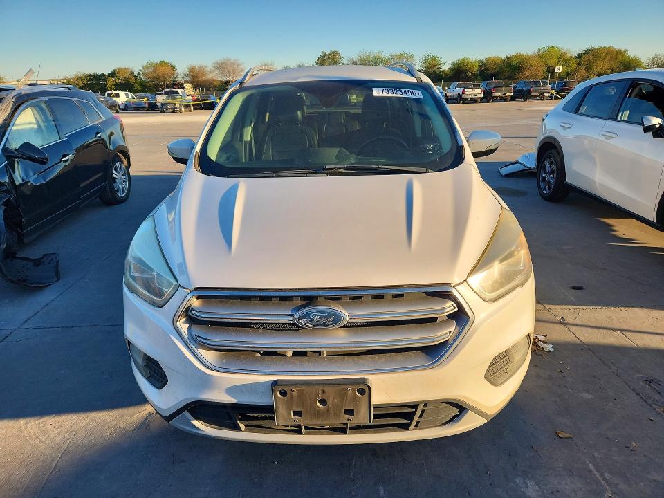 Продажа на аукционе авто 2017 Ford Escape, vin: 1FMCU9J92HUD21296, номер лота: 73323496
