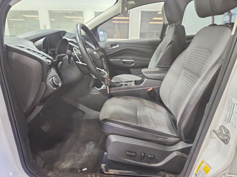 2017 Ford Escape მანქანა იყიდება აუქციონზე, vin: 1FMCU0G94HUE74488, აუქციონის ნომერი: 71966496