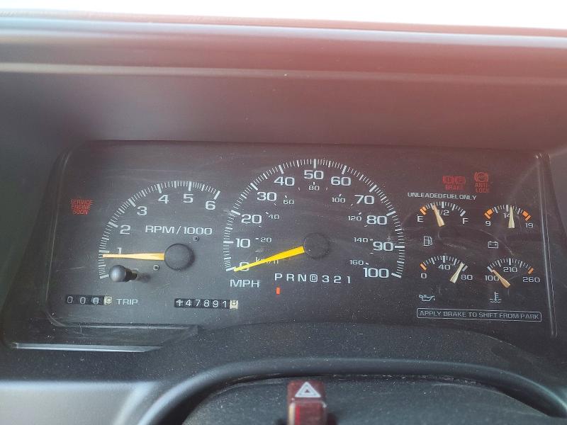 73516516 :رقم المزاد ، 1GNEC13R0XJ527190 vin ، 1999 Chevrolet Tahoe مزاد بيع