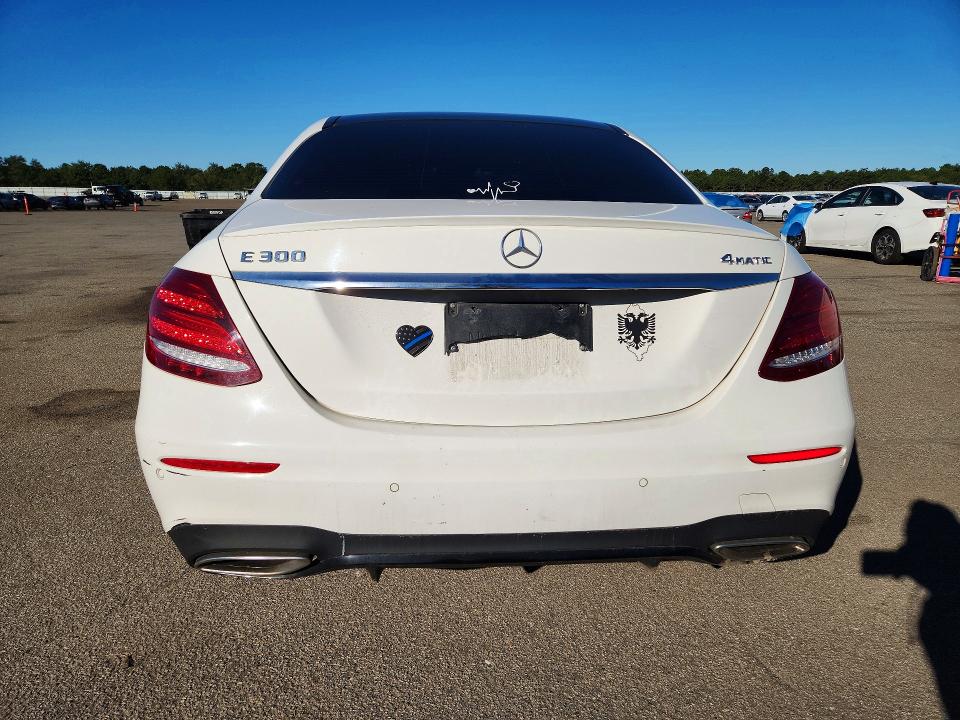 Продажа на аукционе авто 2018 Mercedes-benz E, vin: WDDZF4KB8JA298861, номер лота: 71589196