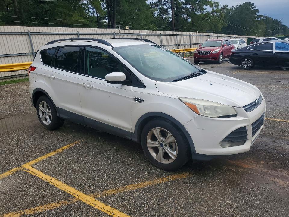71249326 :رقم المزاد ، 1FMCU0GX1EUC42103 vin ، 2014 Ford Escape مزاد بيع