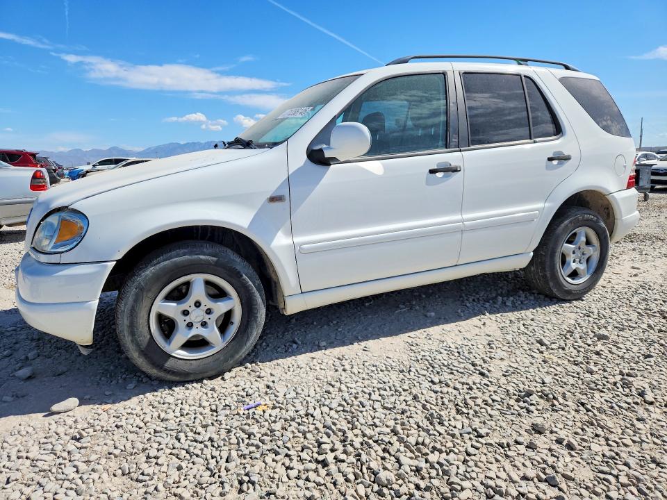 71286146 :رقم المزاد ، 4JGAB54E01A270757 vin ، 2001 Mercedes-benz Ml مزاد بيع