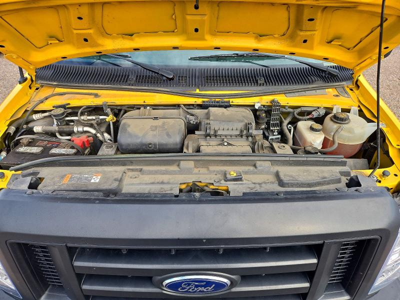 2022 Ford Econoline მანქანა იყიდება აუქციონზე, vin: 1FDWE3FN9NDC14545, აუქციონის ნომერი: 72261556