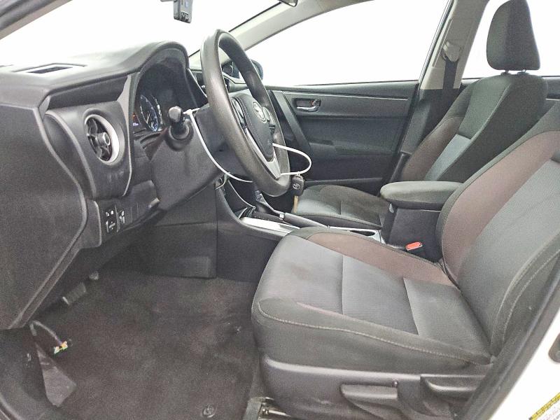 Продажа на аукционе авто 2018 Toyota Corolla, vin: 2T1BURHE6JC101990, номер лота: 71353126
