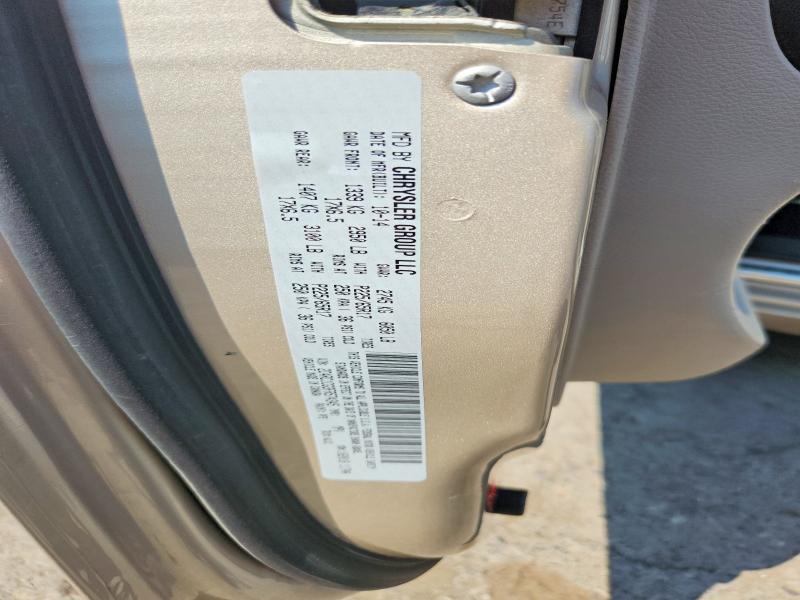 71427826 :رقم المزاد ، 2C4RC1CG3FR574345 vin ، 2015 Chrysler Town & Country مزاد بيع