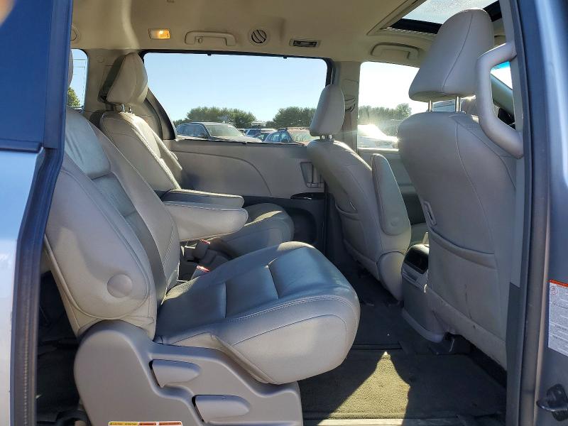 Aukcja sprzedaży 2015 Toyota Sienna, vin: 5TDDK3DC4FS095315, numer aukcji: 71202866