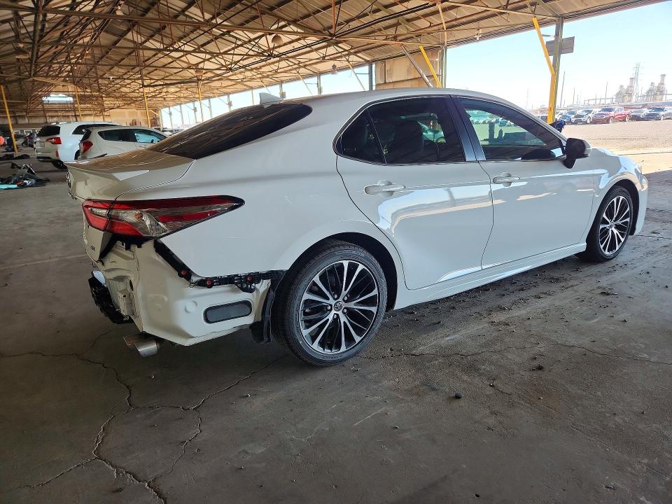 Продажа на аукционе авто 2020 Toyota Camry, vin: 4T1G11AK0LU314774, номер лота: 71482896
