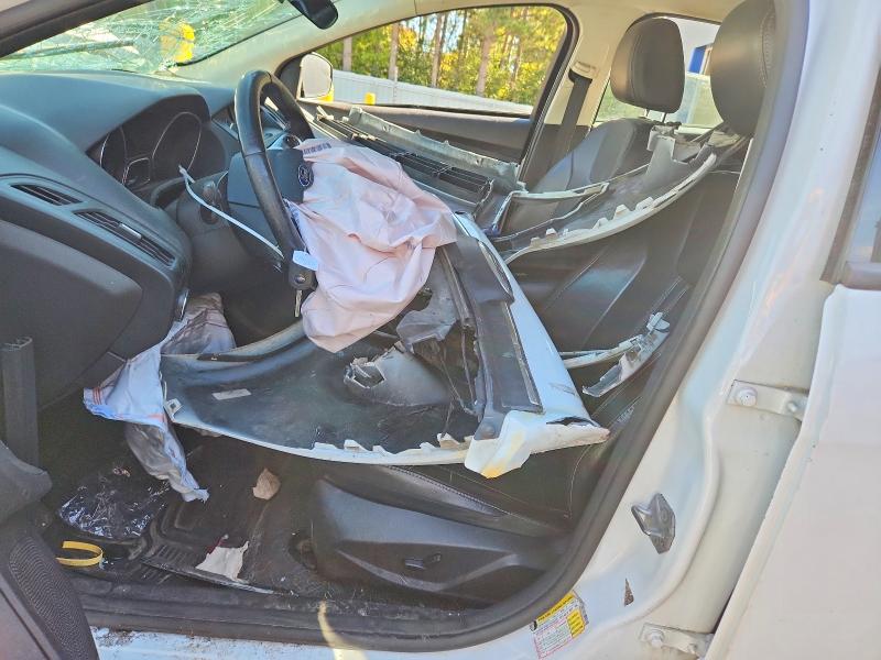 71671576 :رقم المزاد ، 1FADP3F22EL143275 vin ، 2014 Ford Focus مزاد بيع