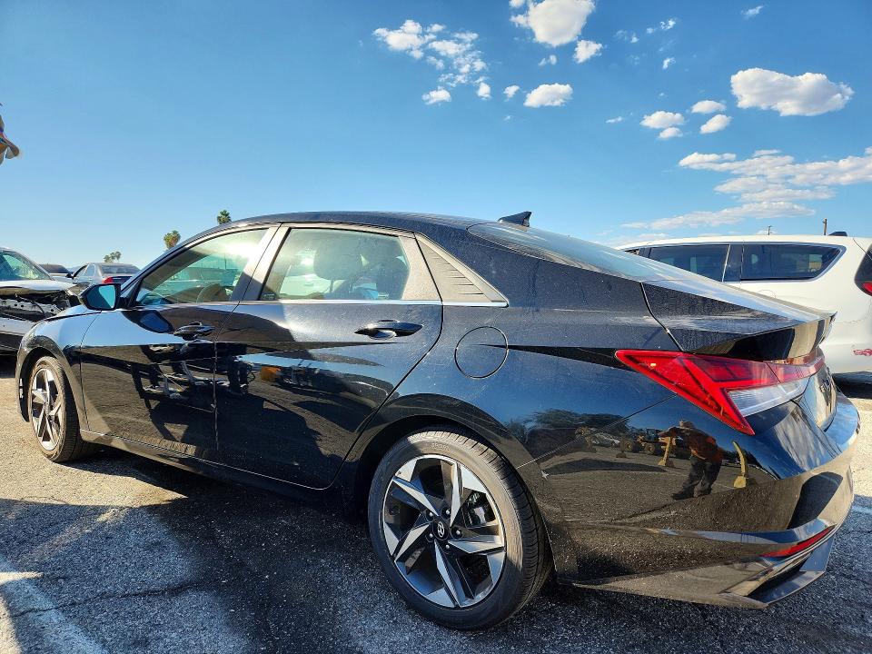 Продажа на аукционе авто 2021 Hyundai Elantra, vin: 5NPLN4AG8MH023407, номер лота: 71302136