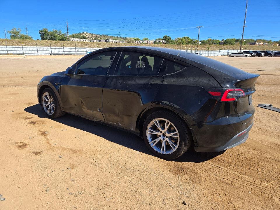 Продажа на аукционе авто 2020 Tesla Model Y, vin: 5YJYGDEE7LF050863, номер лота: 72753666