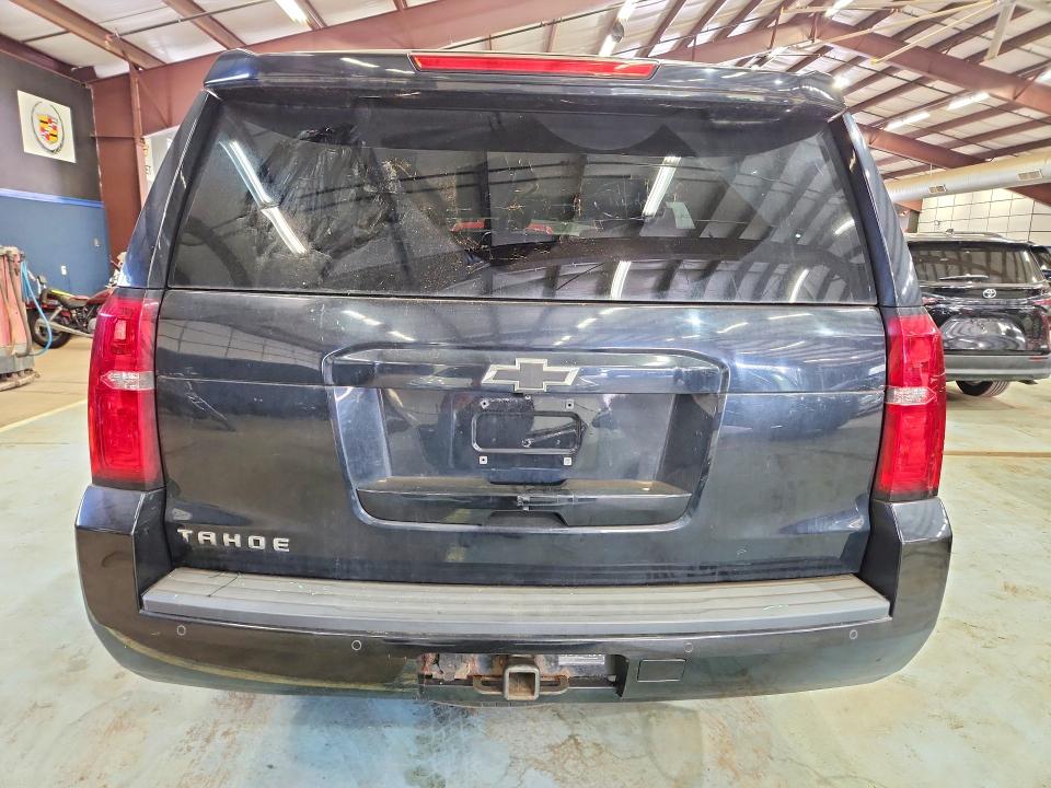 Продаж на аукціоні авто 2017 Chevrolet Tahoe, vin: 1GNSKBKC6HR117120, номер лоту: 71421416