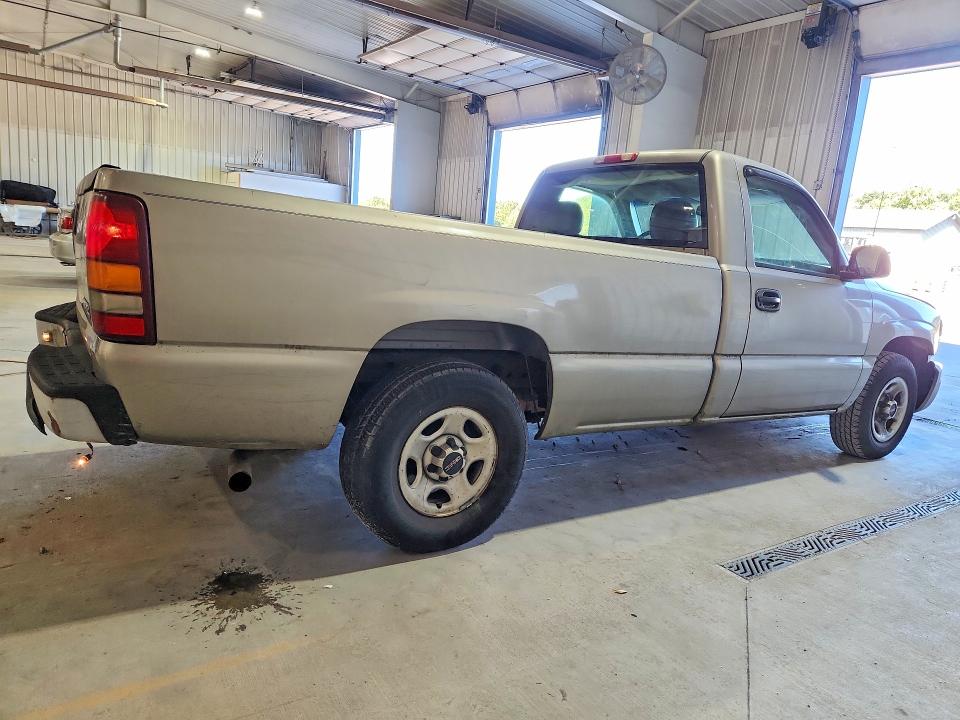 71743996 :رقم المزاد ، 1GTEC14X33Z300416 vin ، 2003 Gmc New Sierra مزاد بيع