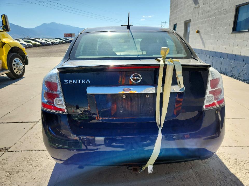 2012 Nissan Sentra მანქანა იყიდება აუქციონზე, vin: 3N1AB6AP2CL692852, აუქციონის ნომერი: 72452546
