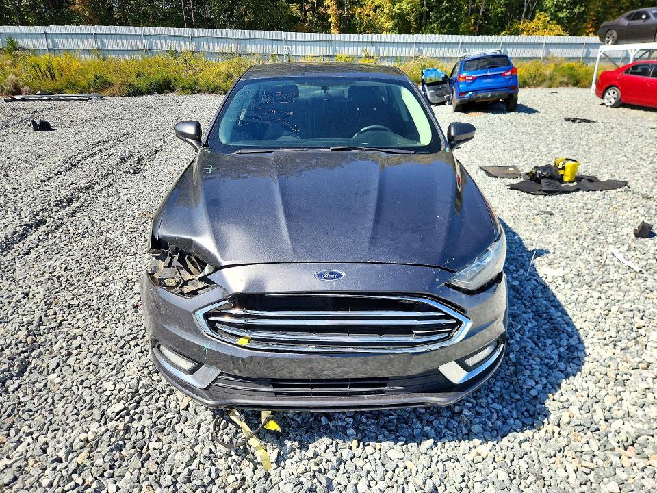 72491526 :رقم المزاد ، 3FA6P0HD5HR226484 vin ، 2017 Ford Fusion مزاد بيع