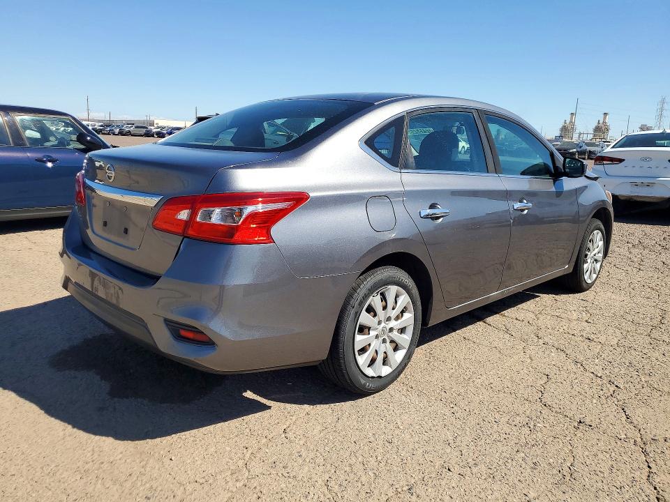 Продажа на аукционе авто 2018 Nissan Sentra, vin: 3N1AB7AP7JY271800, номер лота: 72157466