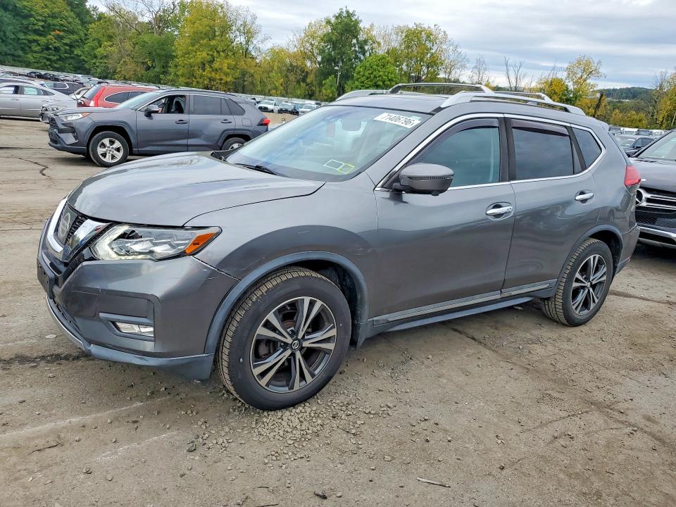71406796 :رقم المزاد ، 5N1AT2MV1HC774048 vin ، 2017 Nissan Rogue مزاد بيع