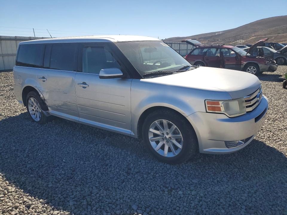 2010 Ford Flex მანქანა იყიდება აუქციონზე, vin: 2FMHK6CC0ABA25286, აუქციონის ნომერი: 70822776