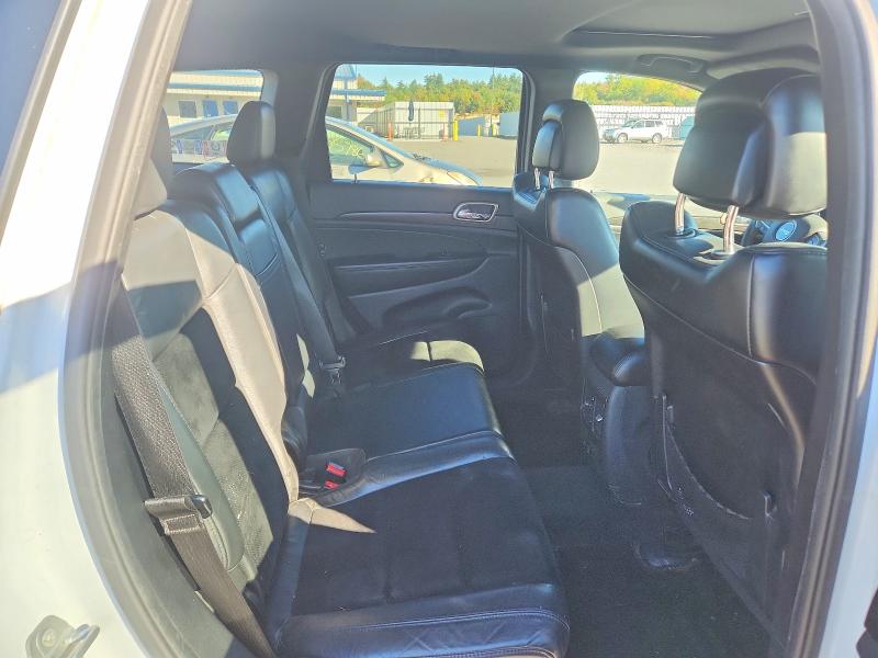 71368116 :رقم المزاد ، 1C4RJFAG8FC676187 vin ، 2015 Jeep Grand Cherokee مزاد بيع