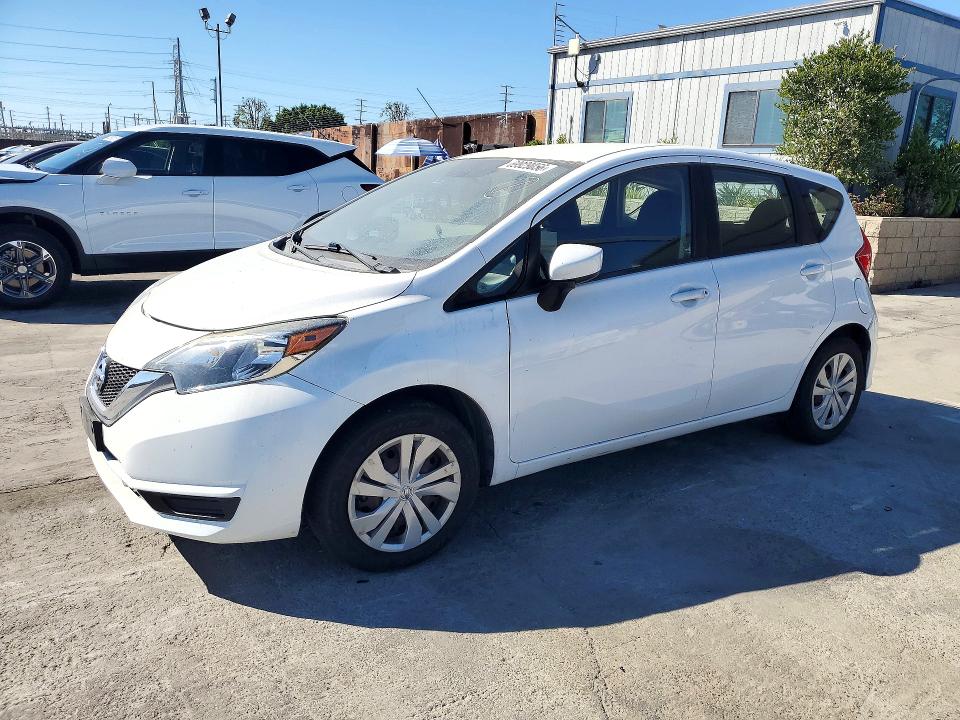 2017 Nissan Versa Note მანქანა იყიდება აუქციონზე, vin: 3N1CE2CP9HL374188, აუქციონის ნომერი: 69929056