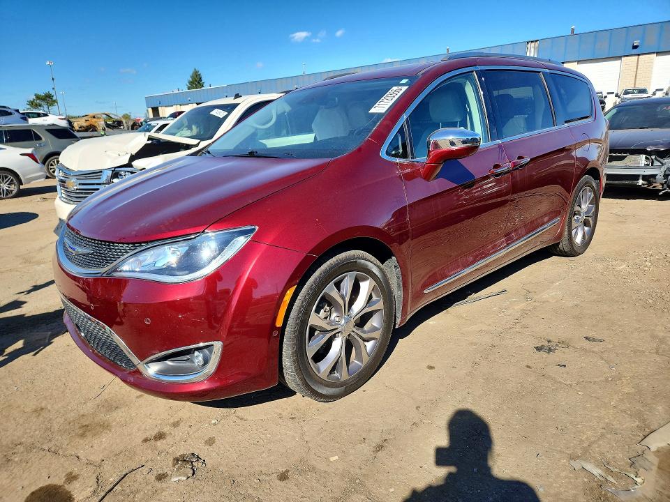 2020 Chrysler Pacifica მანქანა იყიდება აუქციონზე, vin: 2C4RC1GG8LR125409, აუქციონის ნომერი: 71720366