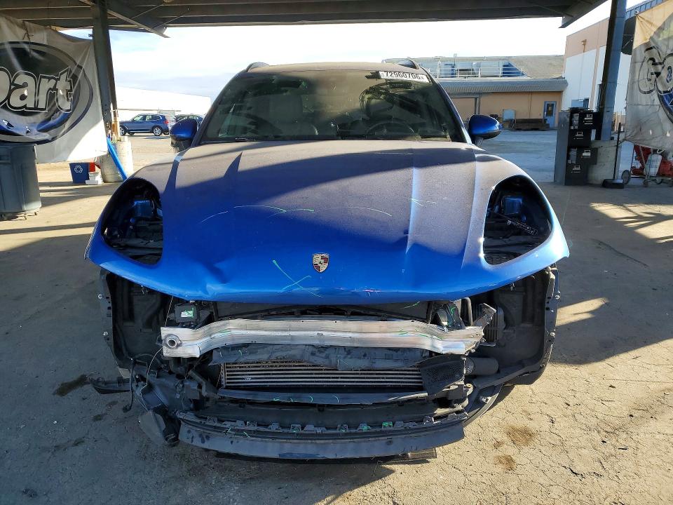 72960706 :رقم المزاد ، WP1AA2A54KLB07155 vin ، 2019 Porsche Macan مزاد بيع