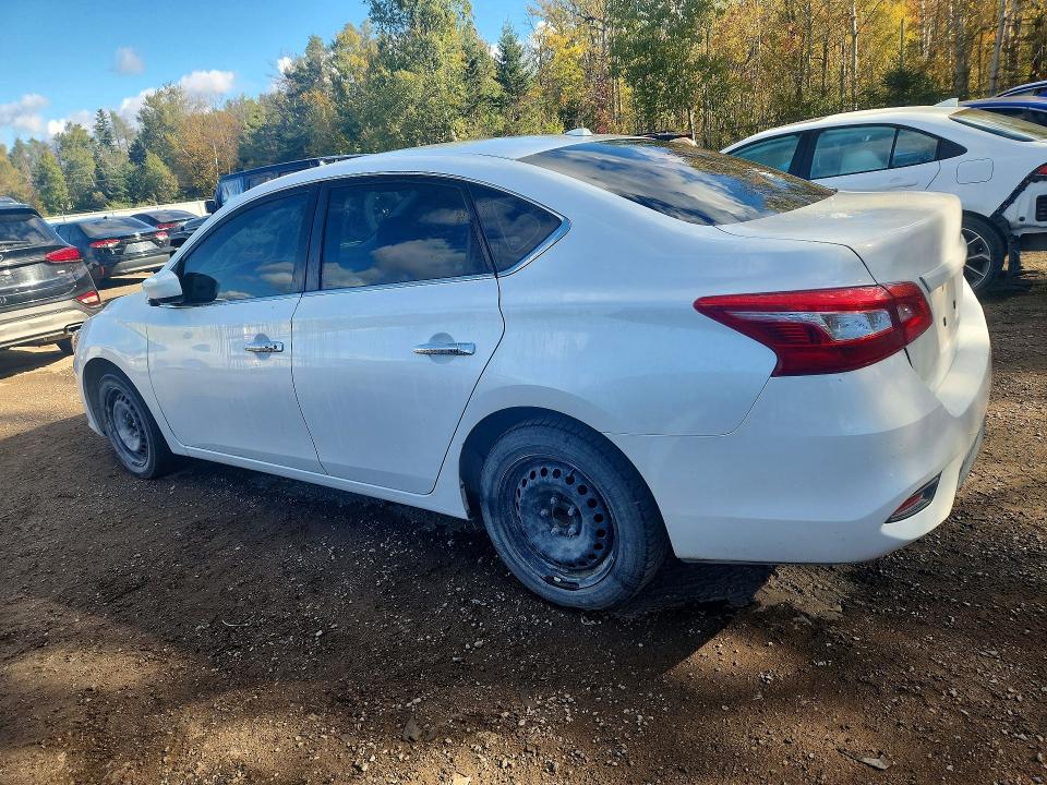 Продажа на аукционе авто 2018 Nissan Sentra, vin: 3N1AB7AP6JY298633, номер лота: 72310026