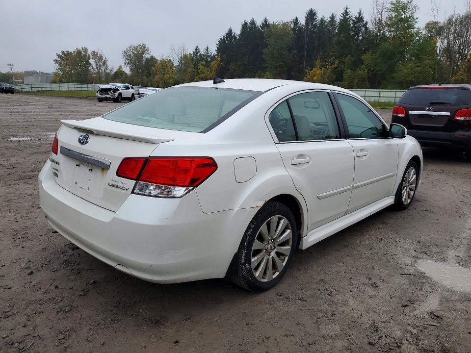 72158076 :رقم المزاد ، 4S3BMCK68C3002226 vin ، 2012 Subaru Legacy مزاد بيع