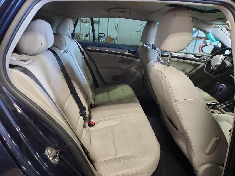 71306376 :رقم المزاد ، 3VW2A7AUXFM047183 vin ، 2015 Volkswagen Golf مزاد بيع