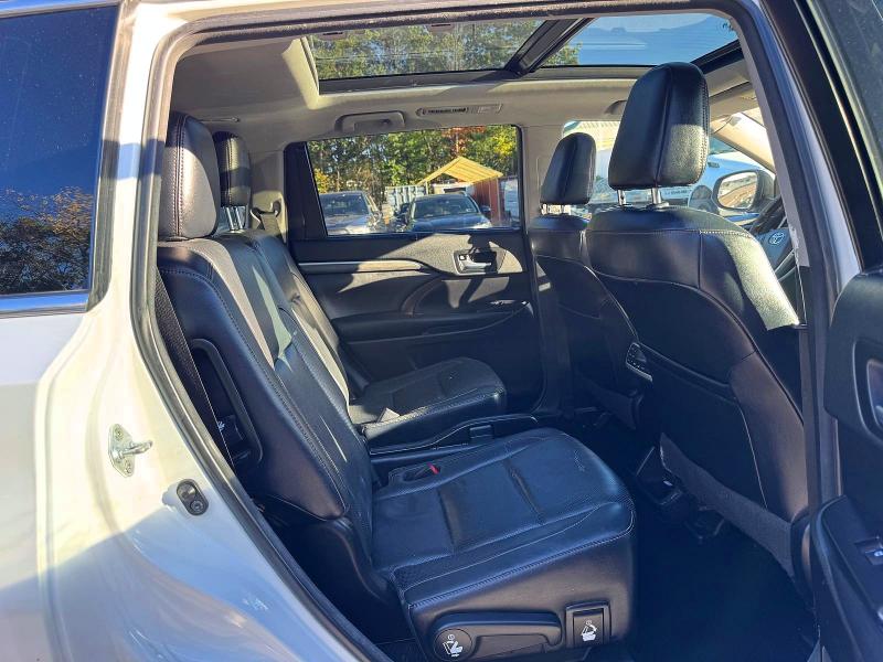 72826986 :رقم المزاد ، 5TDDZRFH2JS856794 vin ، 2018 Toyota Highlander مزاد بيع