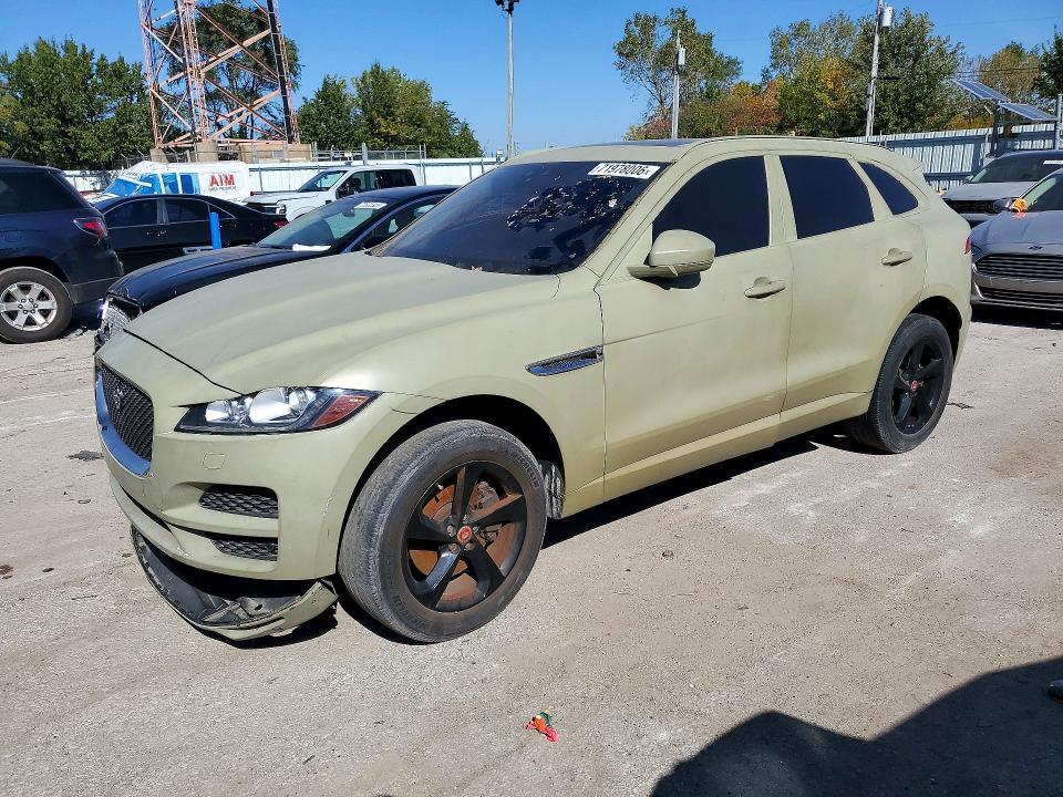 Продаж на аукціоні авто 2017 Jaguar F-pace, vin: SADCJ2BV7HA495208, номер лоту: 71978006