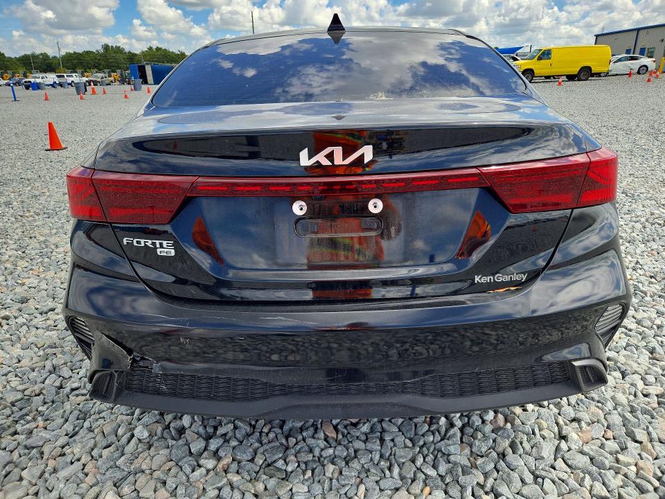 2024 Kia Forte მანქანა იყიდება აუქციონზე, vin: 3KPF24AD5RE709590, აუქციონის ნომერი: 71066046