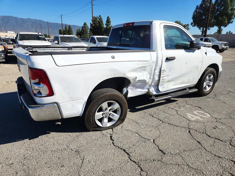 Продаж на аукціоні авто 2020 Ram 1500 Classic, vin: 3C6JR6AG6LG132941, номер лоту: 70323866