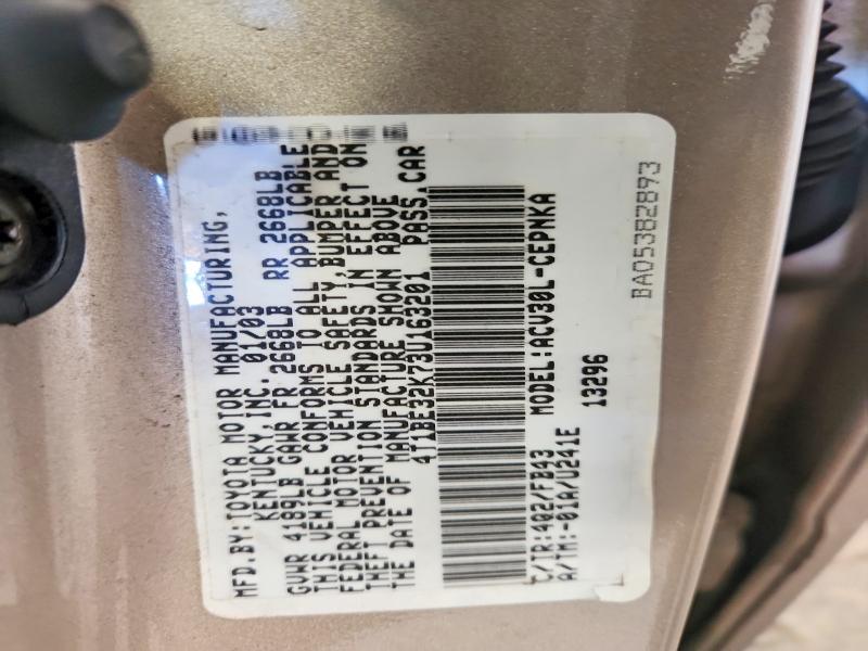70260666 :رقم المزاد ، 4T1BE32K73U163201 vin ، 2003 Toyota Camry مزاد بيع