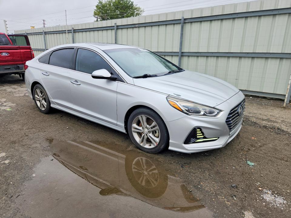 Продажа на аукционе авто 2018 Hyundai Sonata, vin: 5NPE34AF7JH669300, номер лота: 70945746