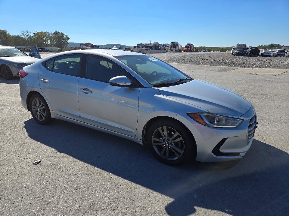 2018 Hyundai Elantra მანქანა იყიდება აუქციონზე, vin: 5NPD84LF5JH305516, აუქციონის ნომერი: 69446346
