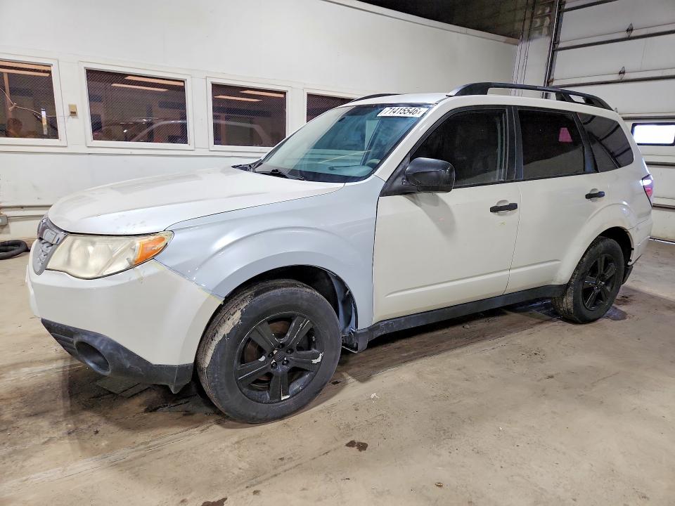 Auction sale of the 2011 Subaru Forester, vin: JF2SHBBC9BH731102, lot number: 71415546