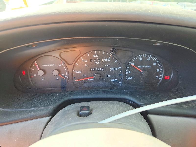 72427266 :رقم المزاد ، 1FAFP55UXYA130717 vin ، 2000 Ford Taurus مزاد بيع