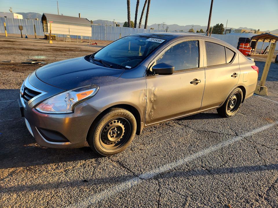 Auction sale of the 2017 Nissan Versa, vin: 3N1CN7AP0HL832636, lot number: 73518496