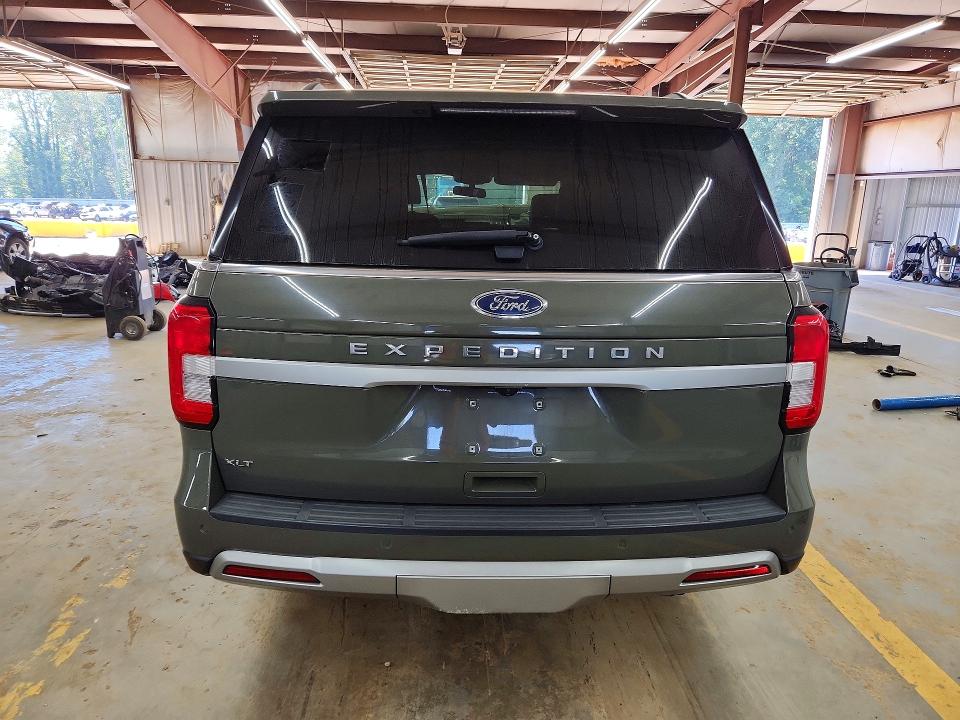 Продажа на аукционе авто 2024 Ford Expedition, vin: 1FMJU1H80REA19958, номер лота: 71352336