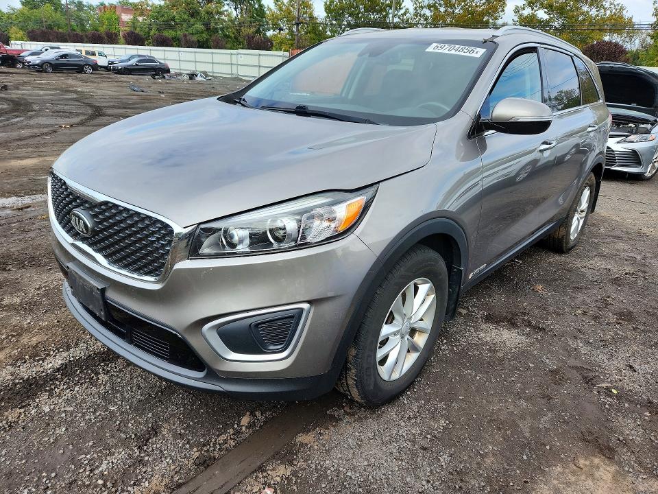 Auction sale of the 2017 Kia Sorento, vin: 5XYPGDA59HG244862, lot number: 69704856