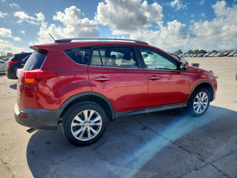 71084766 :رقم المزاد ، 2T3YFREV1FW146390 vin ، 2015 Toyota Rav4 مزاد بيع